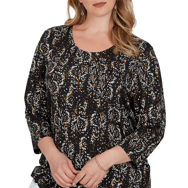 Plus Size Emaline Key Items 3/4 Sleeve Abstract Dot Tee