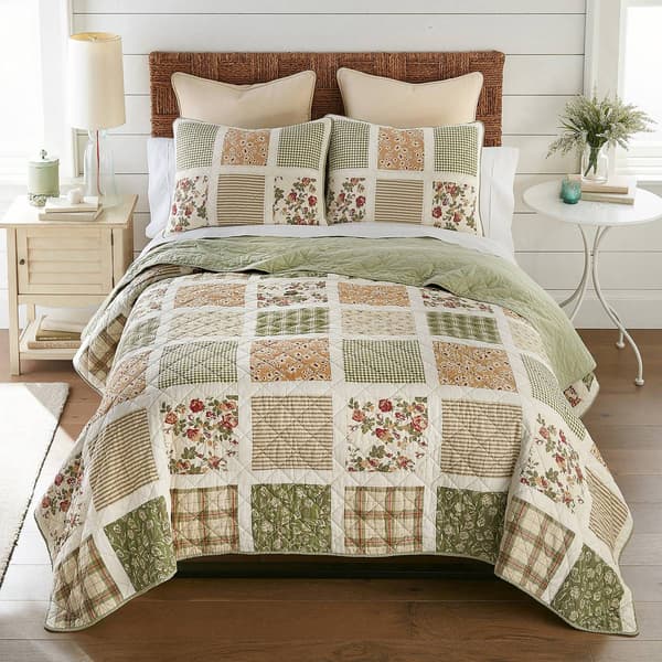 Donna Sharp Peach Rose Cotton Pieced 3pc. Quilt Set