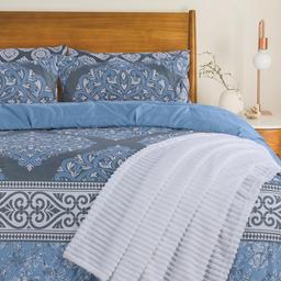 Olivia Parker(R) Marinell 8pc. Bed in a Bag