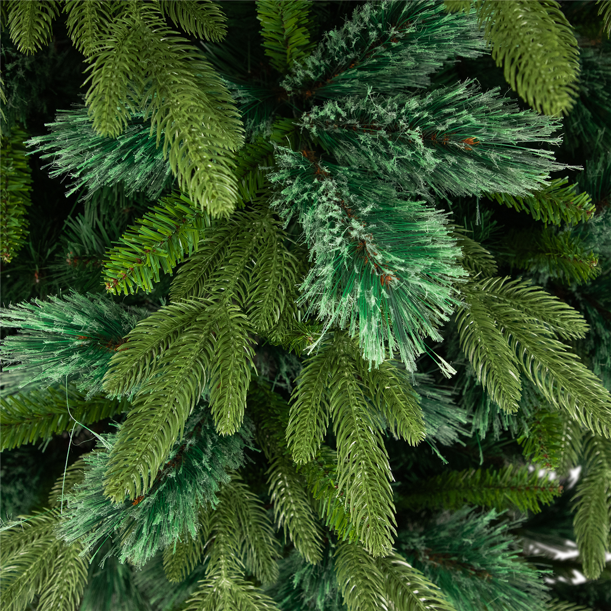 Northlight 6.5ft. Calloway Fir Full Artificial Christmas Tree