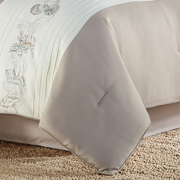 Royal Court Water&#39;s Edge 4pc. Comforter Set - image 