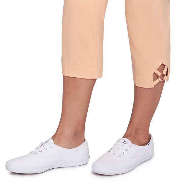 Petite Hearts of Palm Peachy Keen Solid Pull On Capris