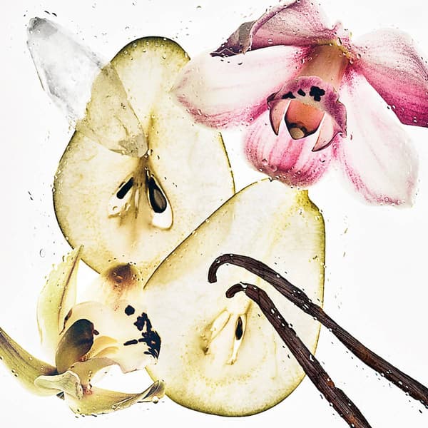 Calvin Klein Nude Vanilla Hair and Body Mist