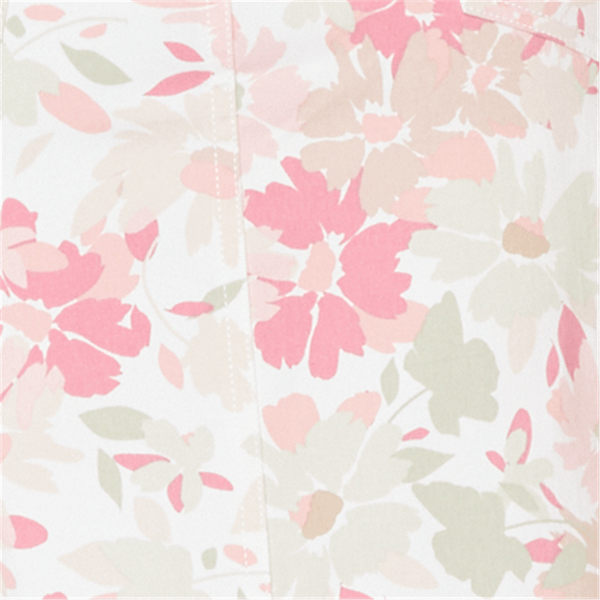 Petite Hearts of Palm Bloom Service Pull On Floral Skort