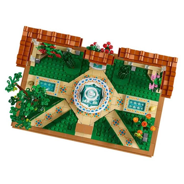 LEGO® Icons Fountain Garden Building Kit
