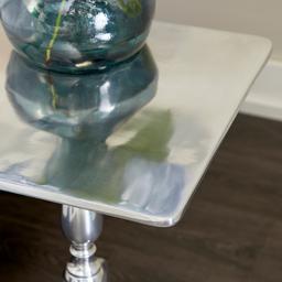 9th & Pike® Silver Aluminum Tapered Accent Table