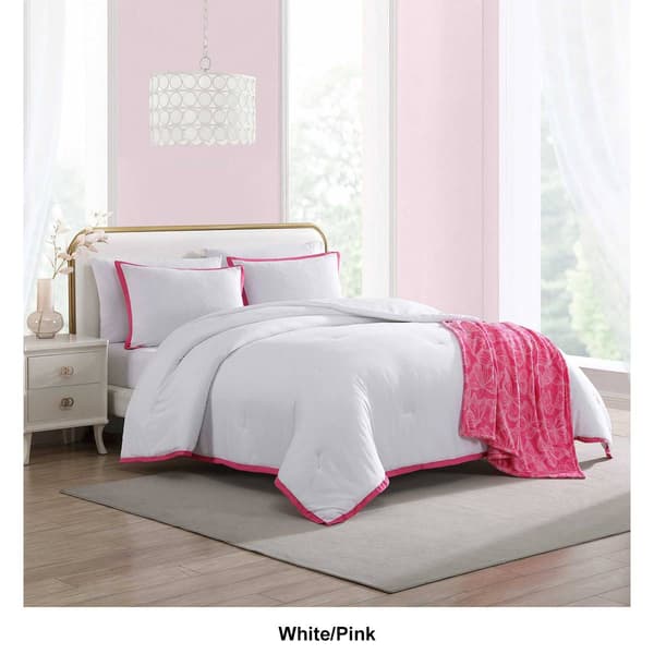 Betsey Johnson 4pc. Signature Hotel Comforter Set