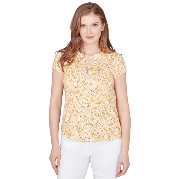 Petite Emaline Key Items Short Sleeve Ditsy Floral Blouse