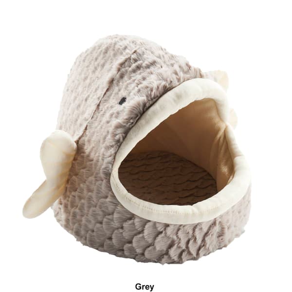 Comfortable Pet Plush Fish Pet Bed