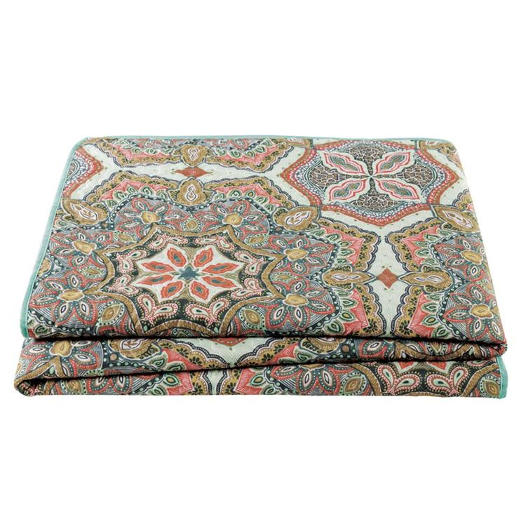 VCNY Home Yara Reversible Medallion Quilt Set