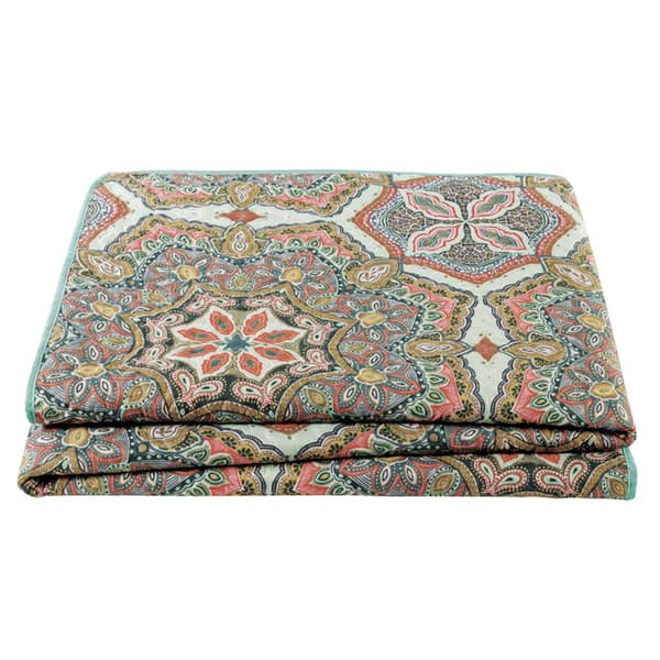 VCNY Home Yara Reversible Medallion Quilt Set