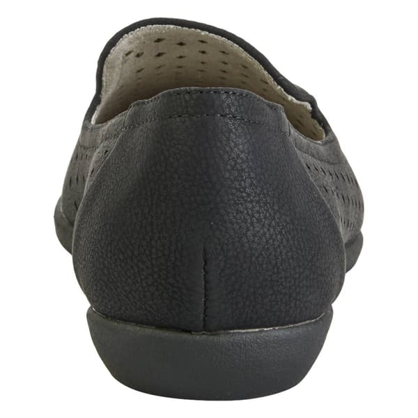 Womens Cliffs by White Mountain Melodic Loafers