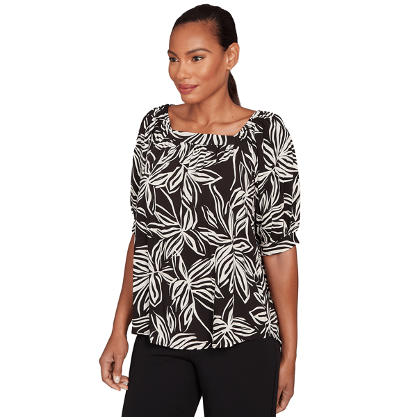 Petite Skye&#8217;s the Limit Spicy Graphic Tropical Leaf Blouse