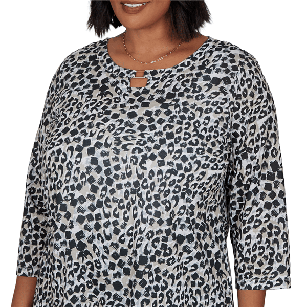 Plus Size Hearts of Palm Berry Fabulous Animal Square Ring Blouse