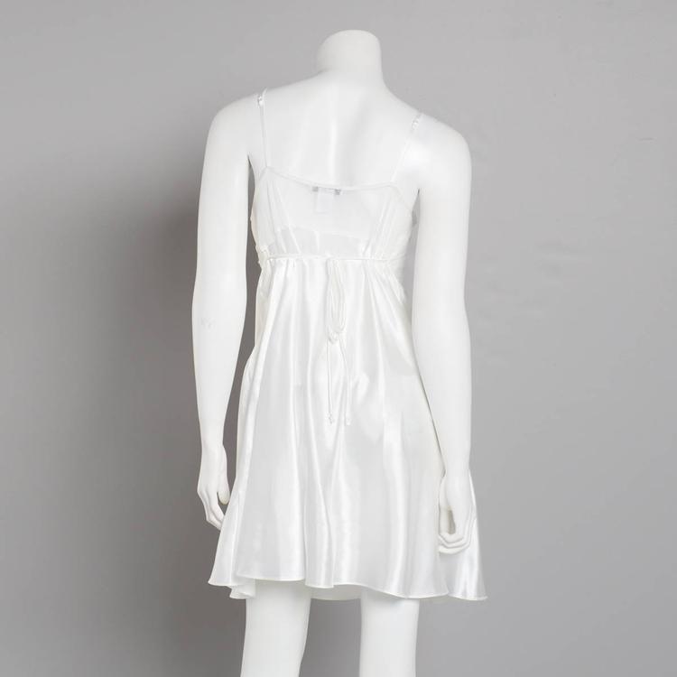 Womens Linea Donatella Bridal Bouquet Satin Chemise