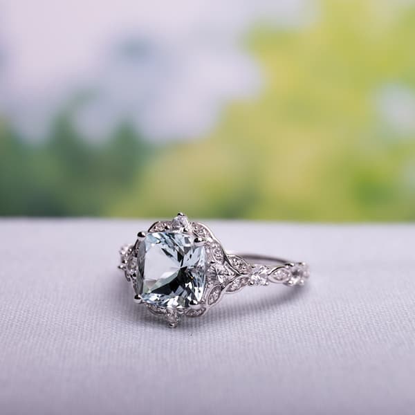 Gemstones Classics™ 14kt. White Gold Aquamarine Vintage Ring