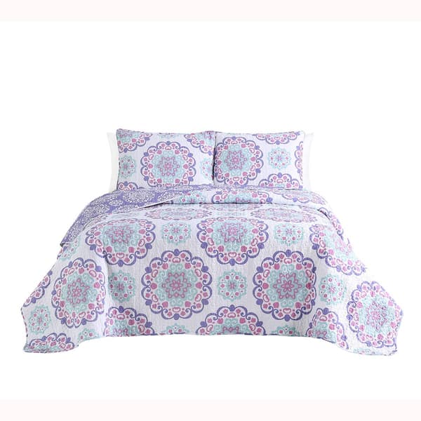 Alex &amp; Bella Vivian Floral Medallion Quilt Bedding Set