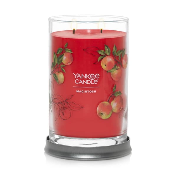 Yankee Candle&#174; 20oz. Macintosh Large Tumbler Candle