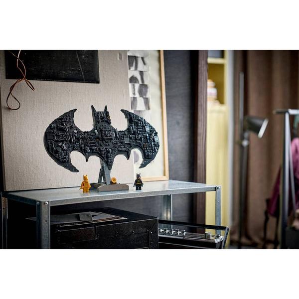 LEGO® Batman™ Logo Building Set