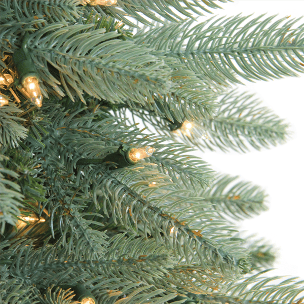 Northlight Real Touch™ Pre-Lit Frasier Fir Christmas Wreath