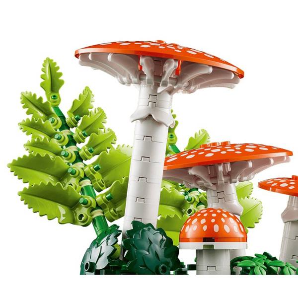LEGO® Botanicals Woodland Mushrooms