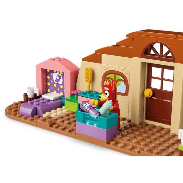 LEGO® Bluey School With Rusty & Bluey Building Kit