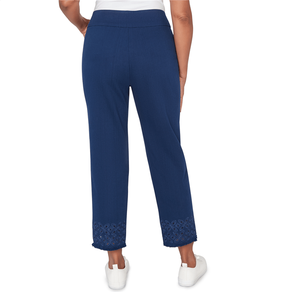 Petite Alfred Dunner Mykonos Embroidered Hem Pull-On Pants