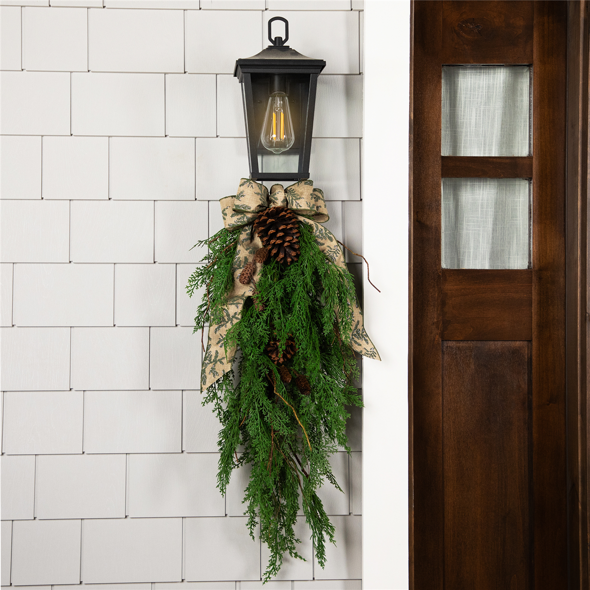 Northlight 26in. Pinecone & Cedar Christmas Teardrop Swag