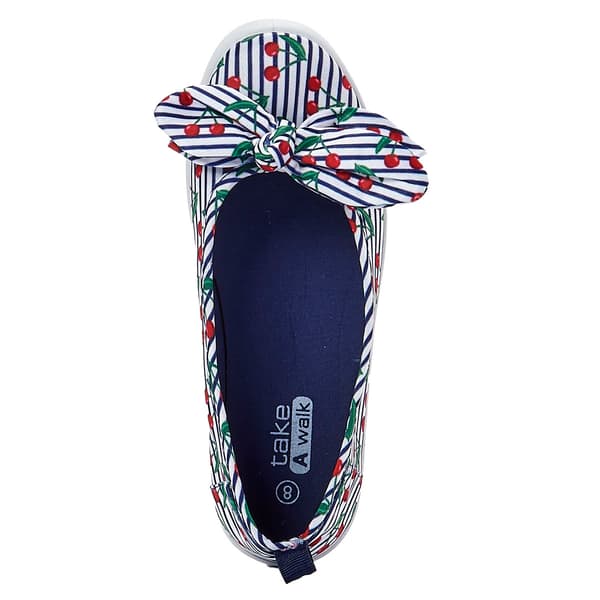 Womens Take A Walk Bow Cherry Skimmer Twin Gore Slip-Ons