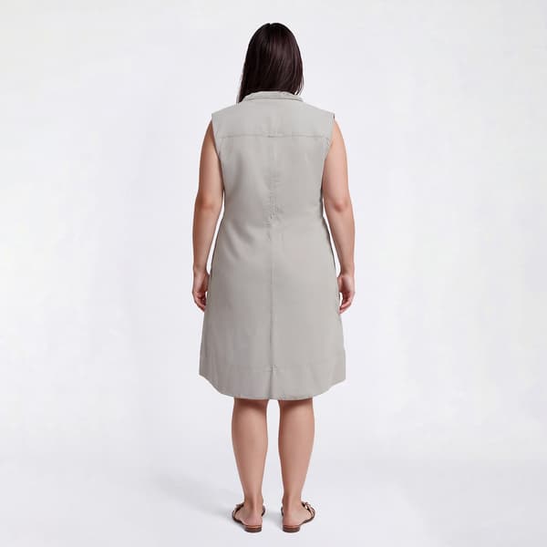 Plus Size Dash Sleeveless Pintuck Solid Shift Dress