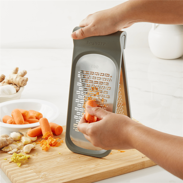 BergHOFF Leo Balance  9.5in. Double Coarse & Ribbon Grater - image 
