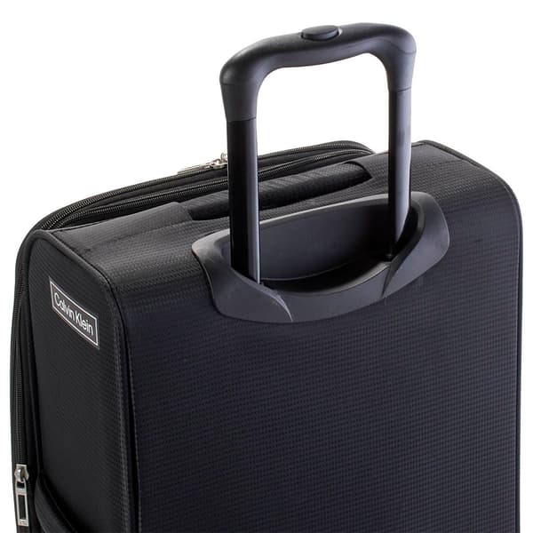 Calvin Klein Travel Line 28in. Spinner