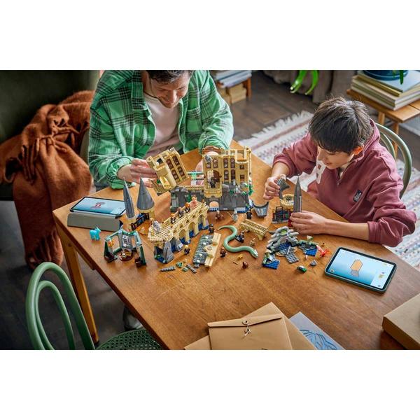 LEGO® Harry Potter™ Hogwarts™ Castle East Wing Building Kit