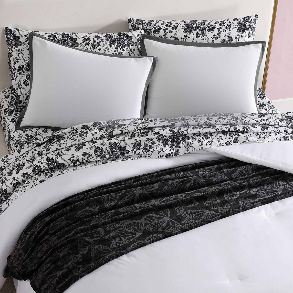 Betsey Johnson Signature Hotel Solid Microfiber Comforter Set