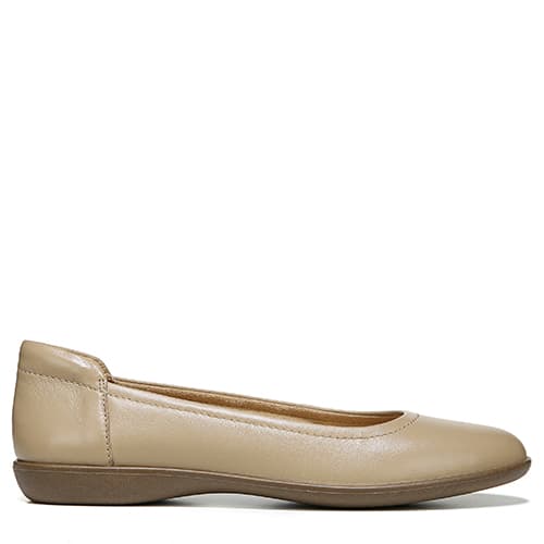 Womens Naturalizer Flexy Flats