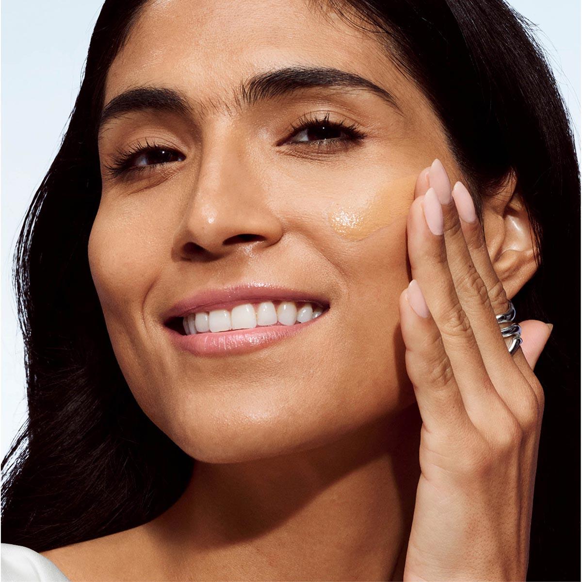 Clinique Even Better Clinical™ Vitamin Makeup Foundation