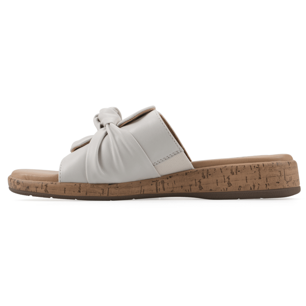 Womens Cliffs by White Mountain Bonelle Slide Sandals