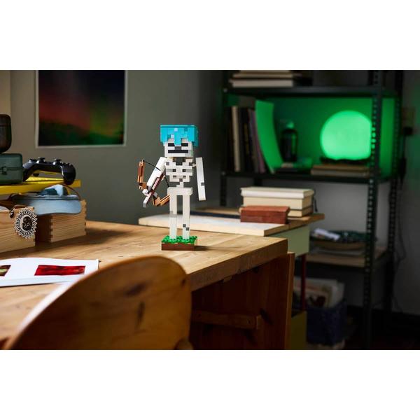 LEGO® Minecraft® The Skeleton Building Kit
