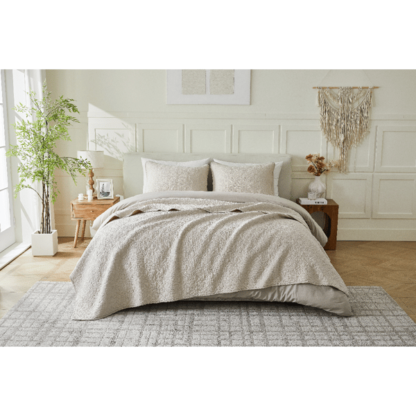 Patina Vie 3pc. Zafira Cotton Stitched Embroidered Quilt Set