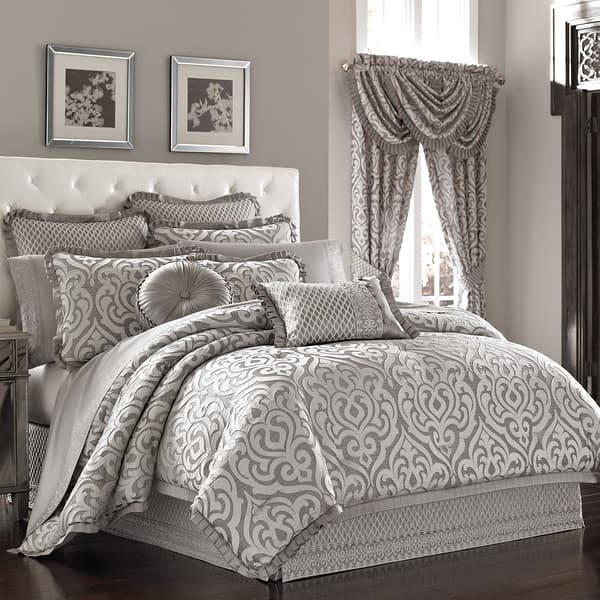 J. Queen New York Luxembourg 4pc. Comforter Set - image 