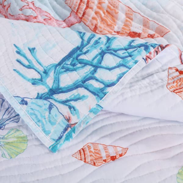 Greenland Home Fashions&#8482; Sarasota Reversible Coastal Quilt Set