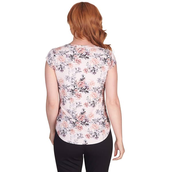 Womens Emaline Key Items Floral Cap Sleeve Tee