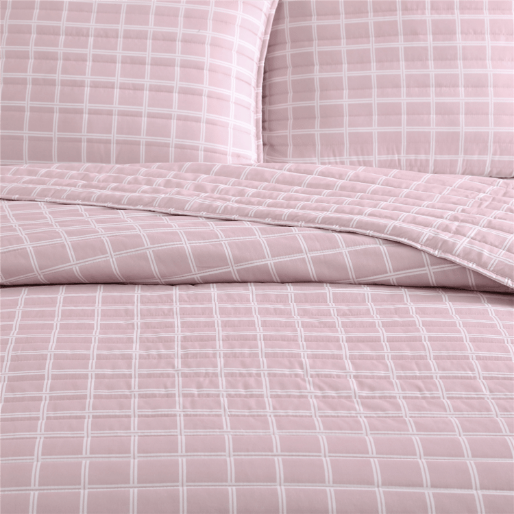 City Scene Woven Reversible Grid Microfiber Quilt Set