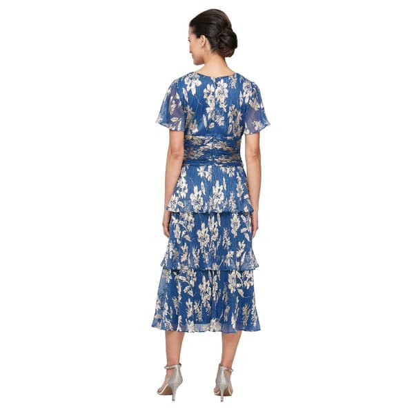Petite SLNY Short Sleeve Tiered Foil Floral Midi Dress