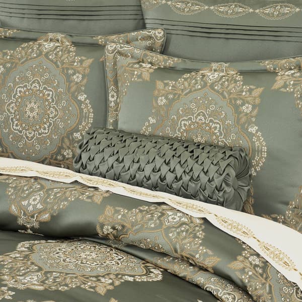 J. Queen New York Soprano Bedding Set
