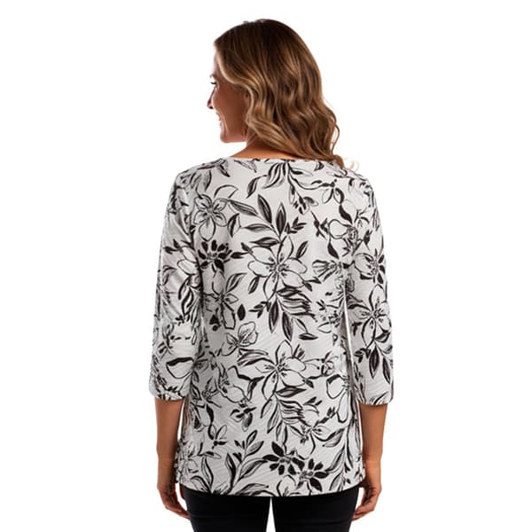 Womens Emily Daniels 3/4 Sleeve Texture Round Neck Floral Blouse