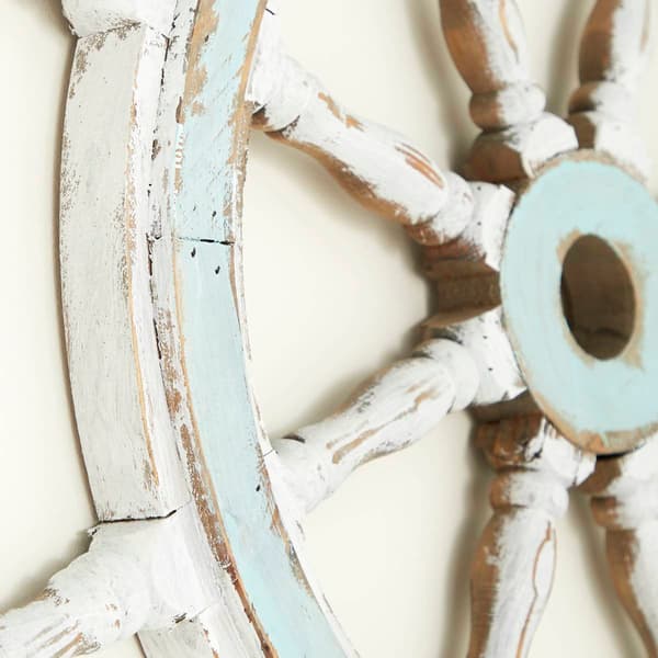 9th & Pike&#174; Coastal Ship Wheel Wall Decor