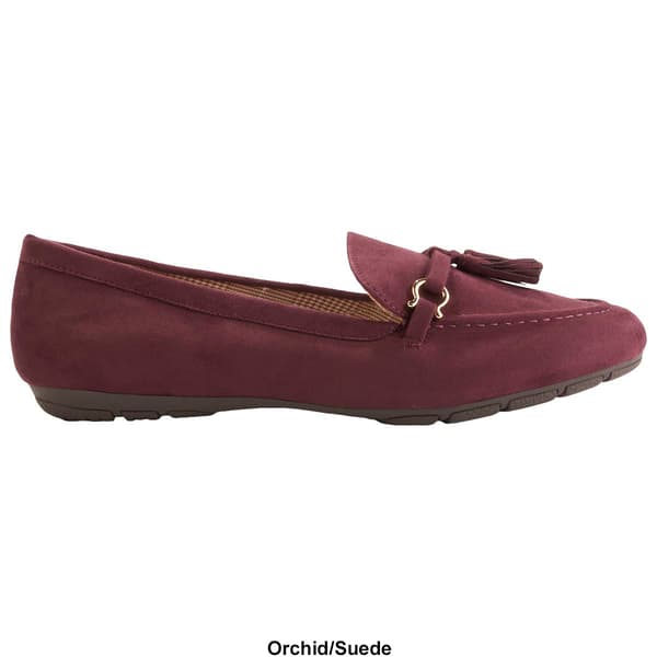 Womens Cliffs by White Mountain Gush Loafers