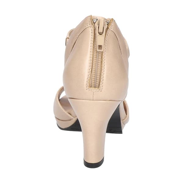 Womens Easy Street Flash Dress Pearlized Strappy Sandals