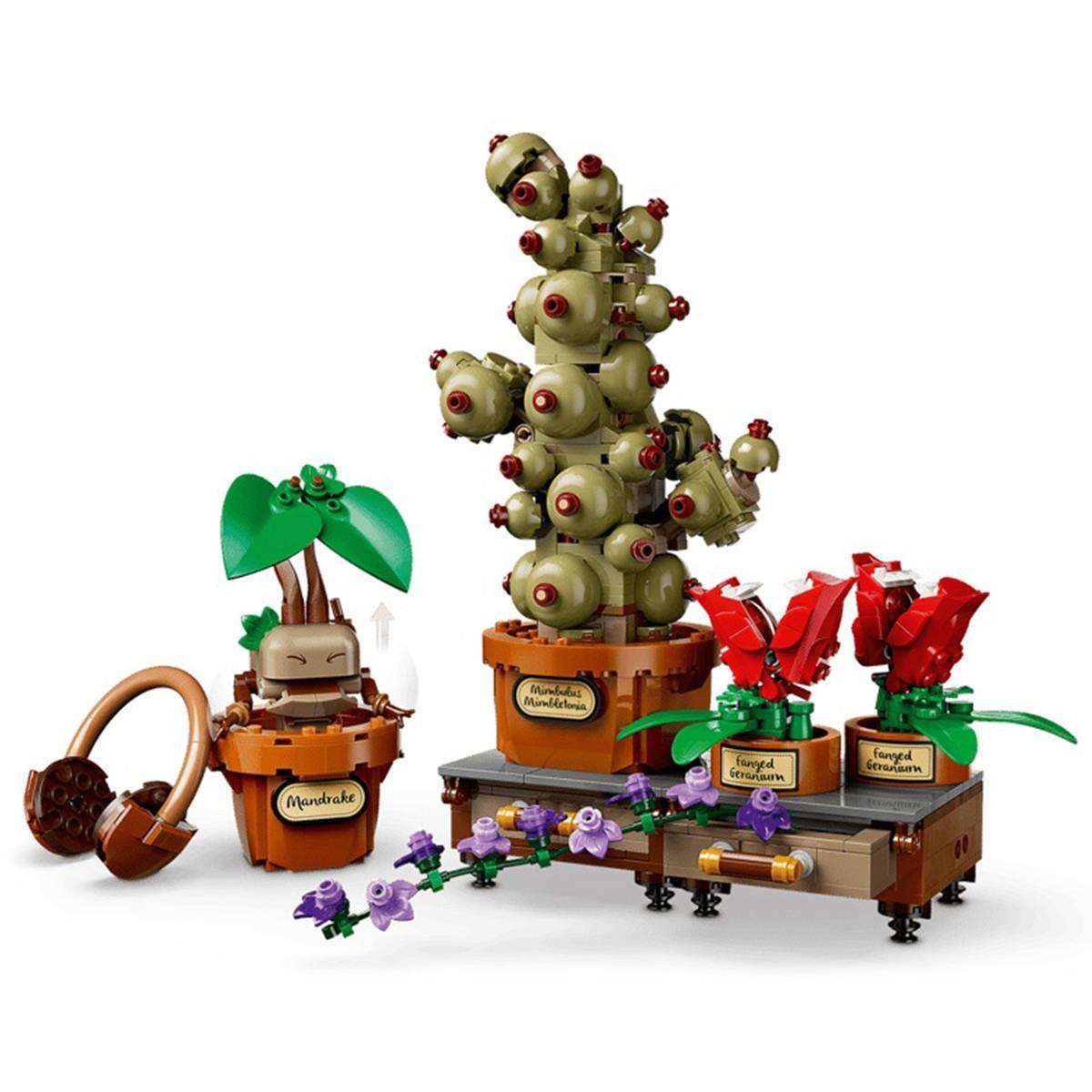 LEGO® Harry Potter™ Hogwarts™ Herbology Plants Building Kit